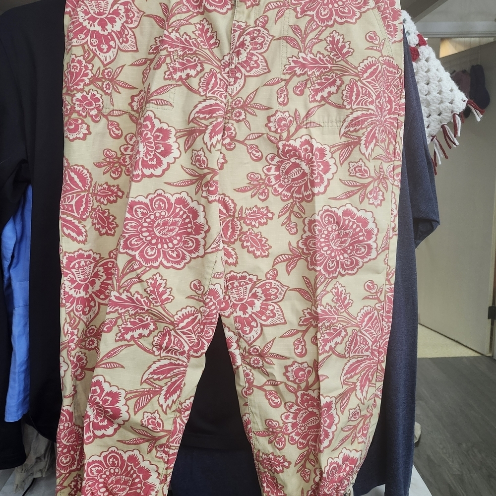 Tommy Hilfiger Red Floral Women's Joggers